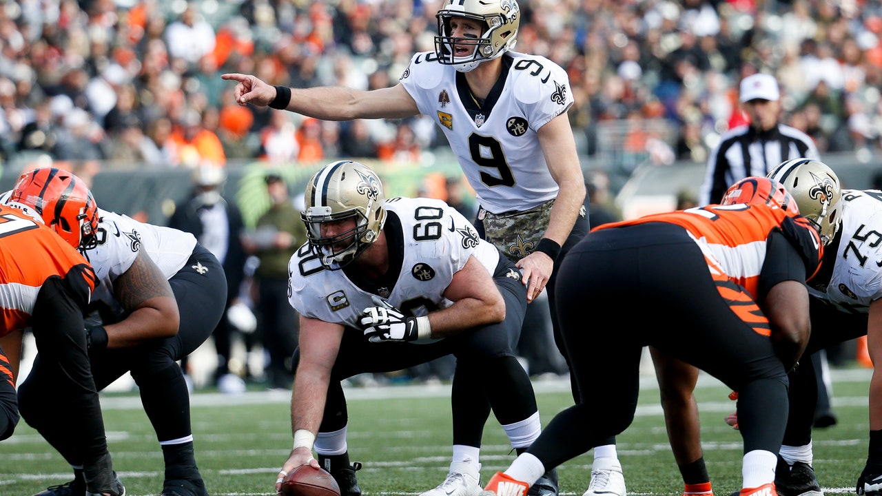 Saints, Brees piling up points at franchise-record rate